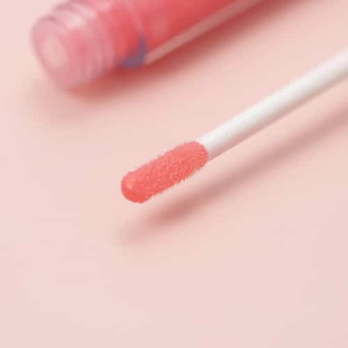 pink lip gloss