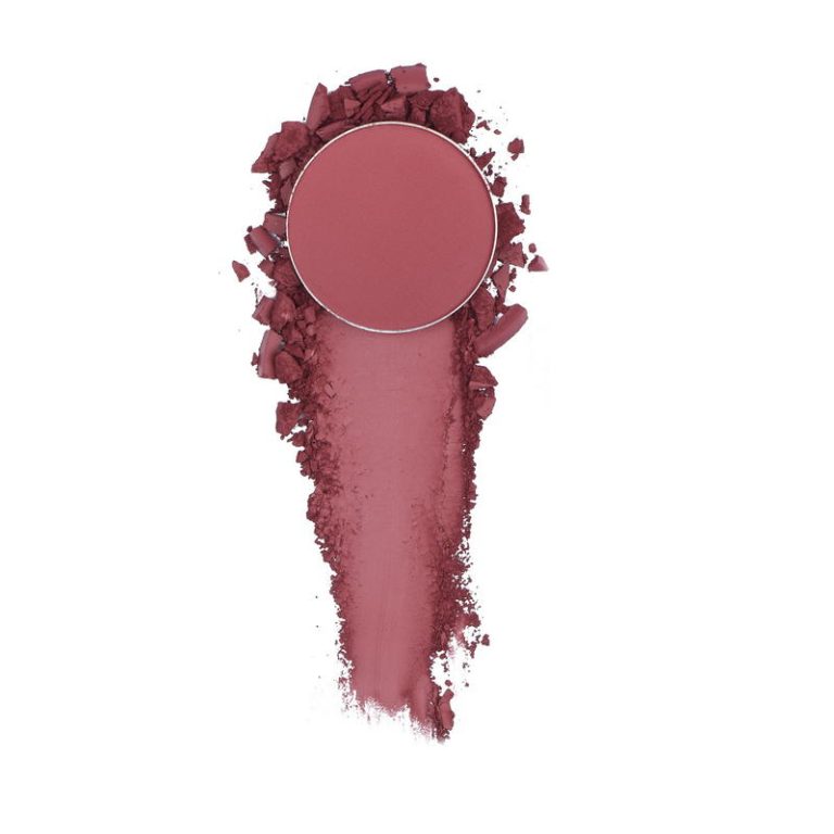 blusher makeup